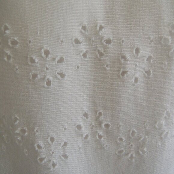 Vintage Torrid White Eyelet Cottagecore Lined Dress 14 - Picture 7 of 13